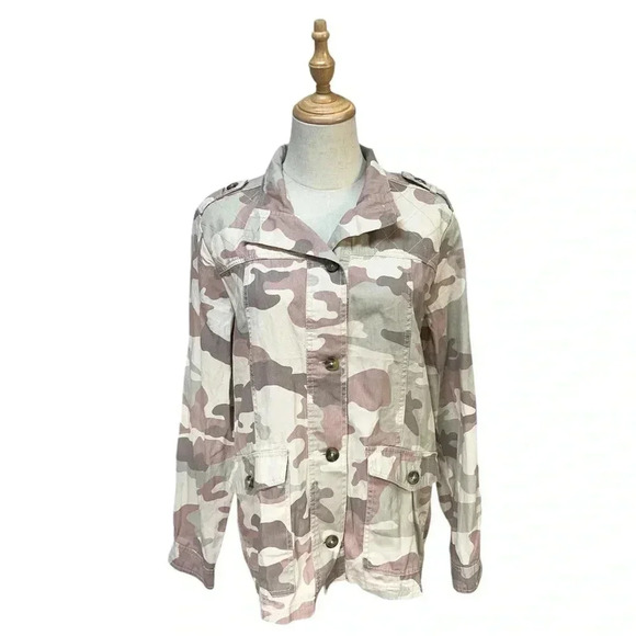 NWT Maurices Camuflaje Jacket Size M - Picture 1 of 8
